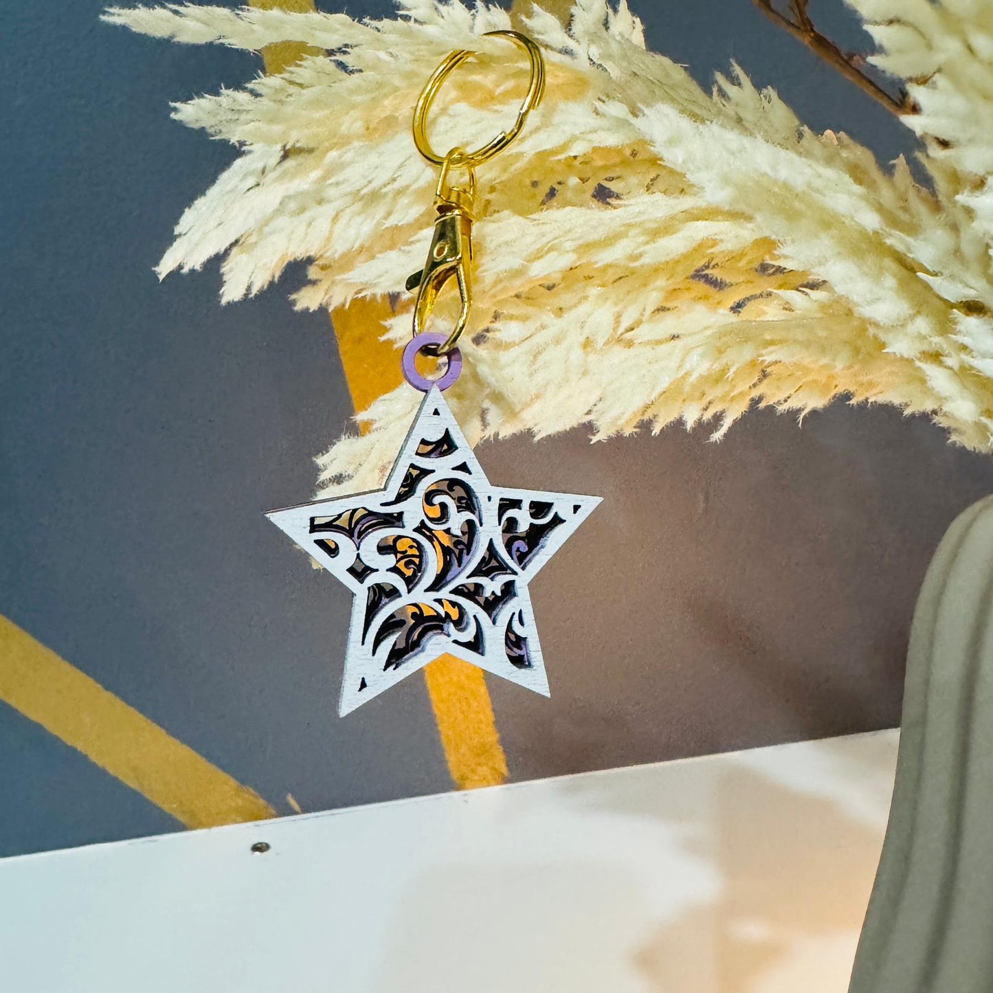 Mandala star shape keychain