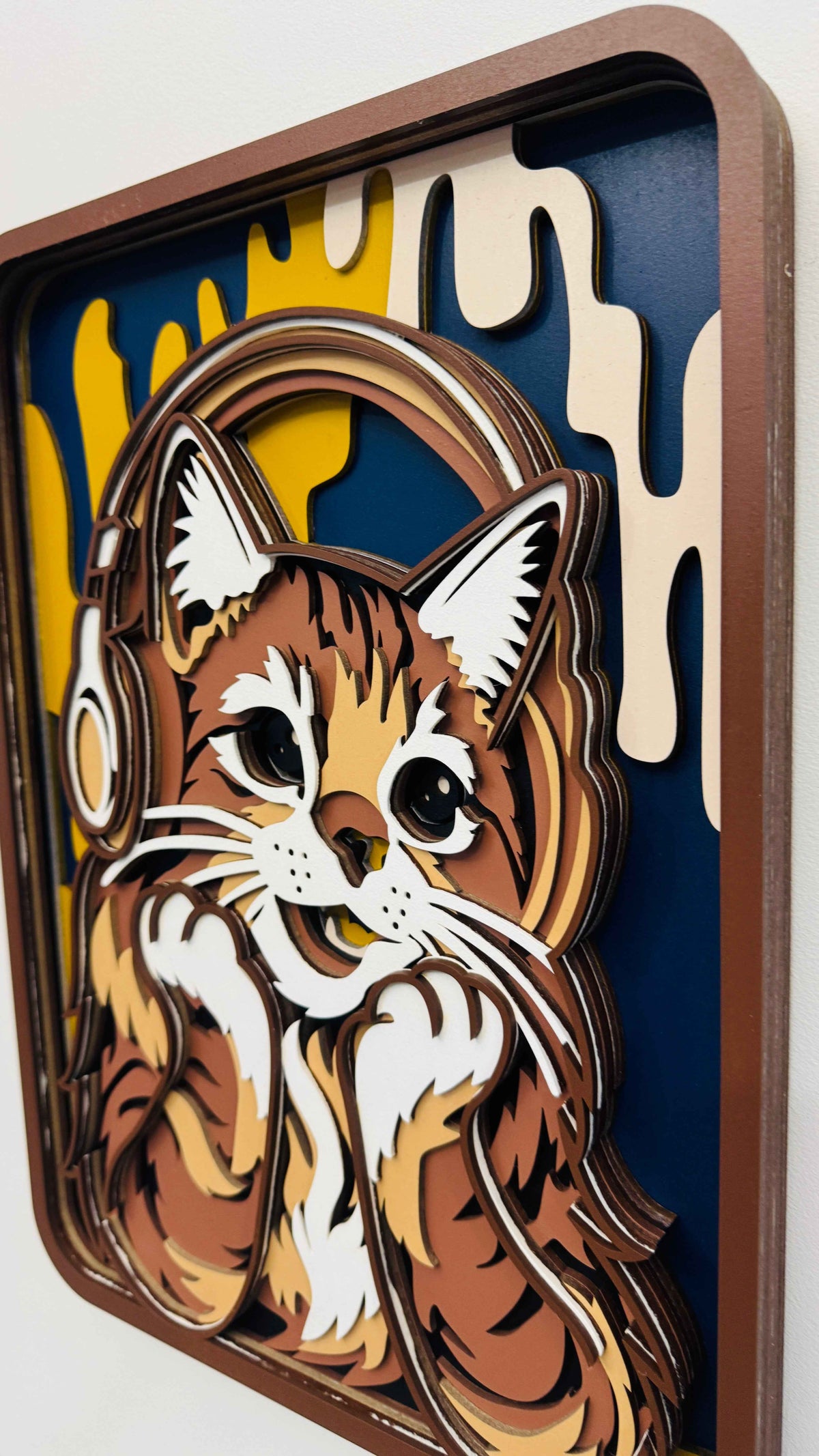 Handcrafted 3D Cat Sculpture – A Unique Decorative Piece for Cat Lovers